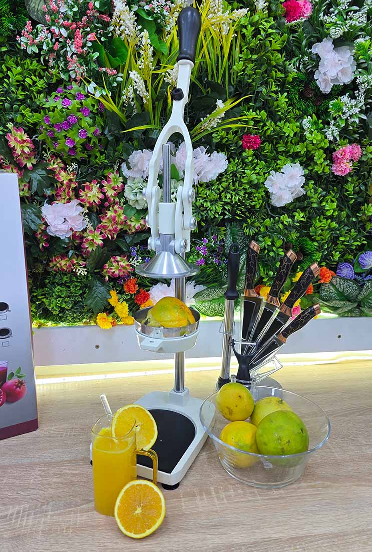 (T) PRESSE AGRUMES 5 EN 1 العصارة اليدوية بعدة أحجام مختلفة