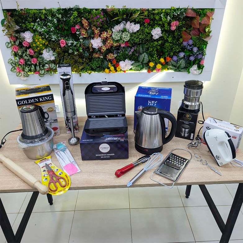 (T) PACK 6 PIECES ELECTROMENAGER + 6 CADEAUX (081)