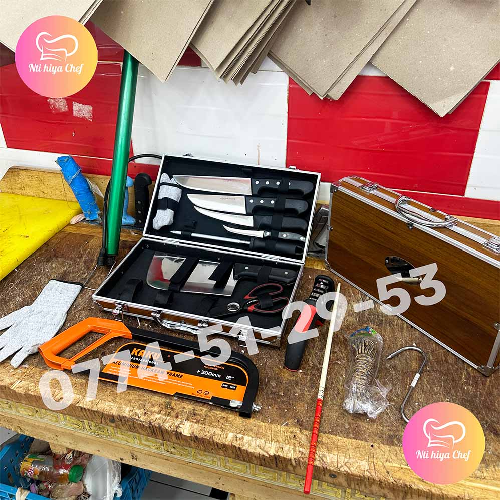 (T) PACK AID 8 PIECES PLASTIQUE + 7 CADEAUX (119) عرض عيد الأضحى حقيبة سكاكين مقابض بلاستيكية 8 قطع + 7 هدايا مجانية